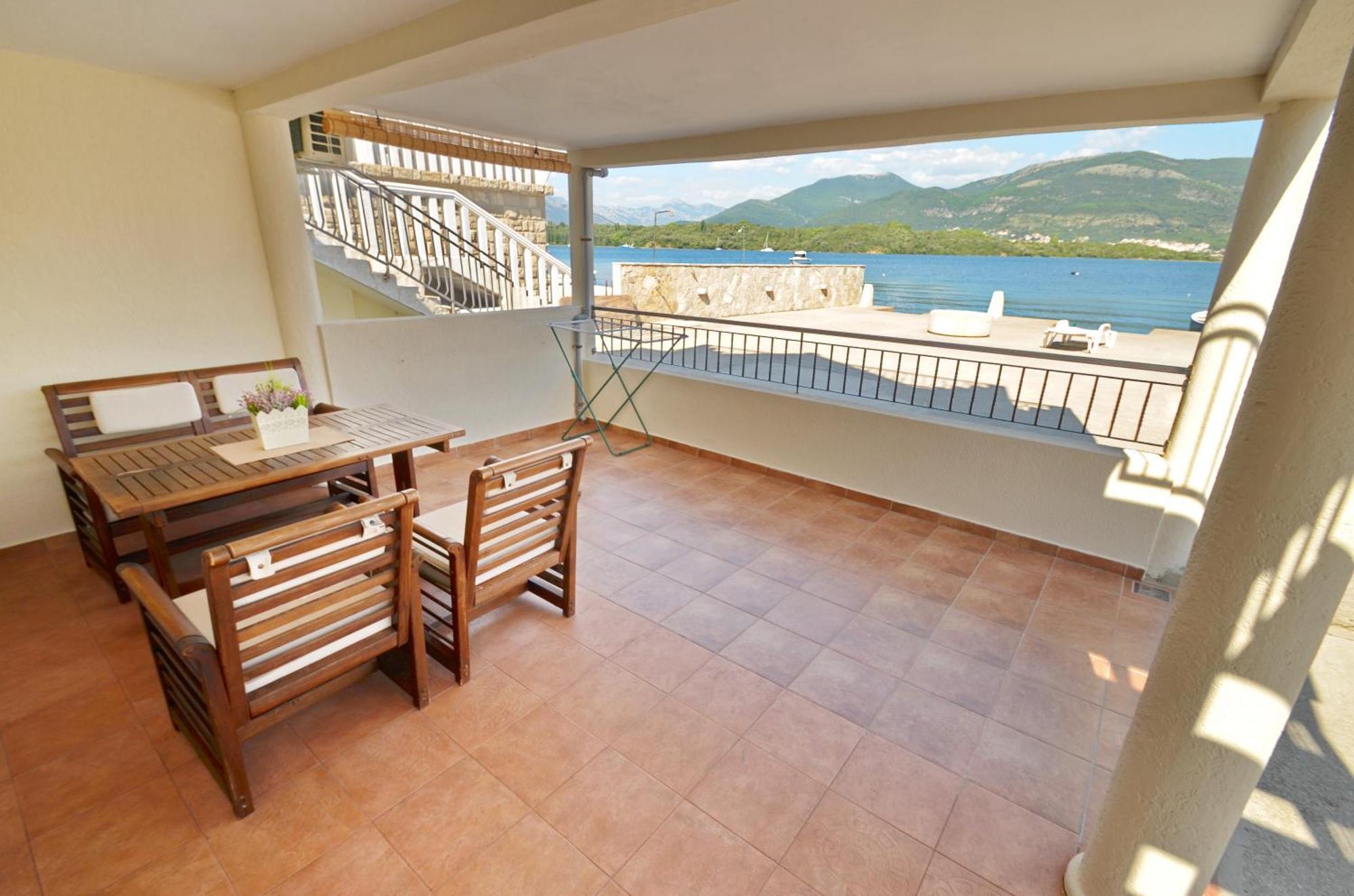 Dubravcevic Residence Tivat Exterior photo