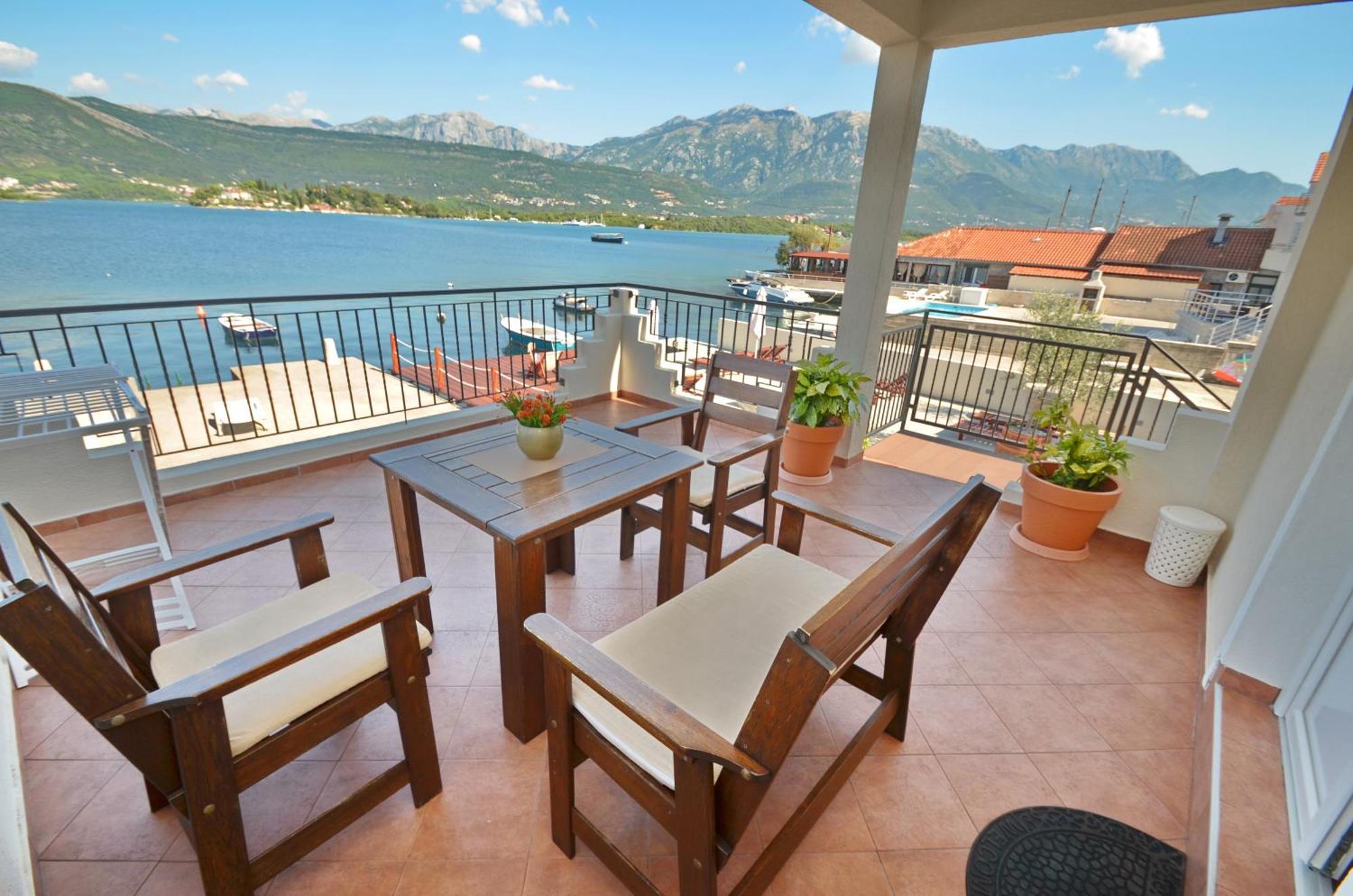 Dubravcevic Residence Tivat Exterior photo