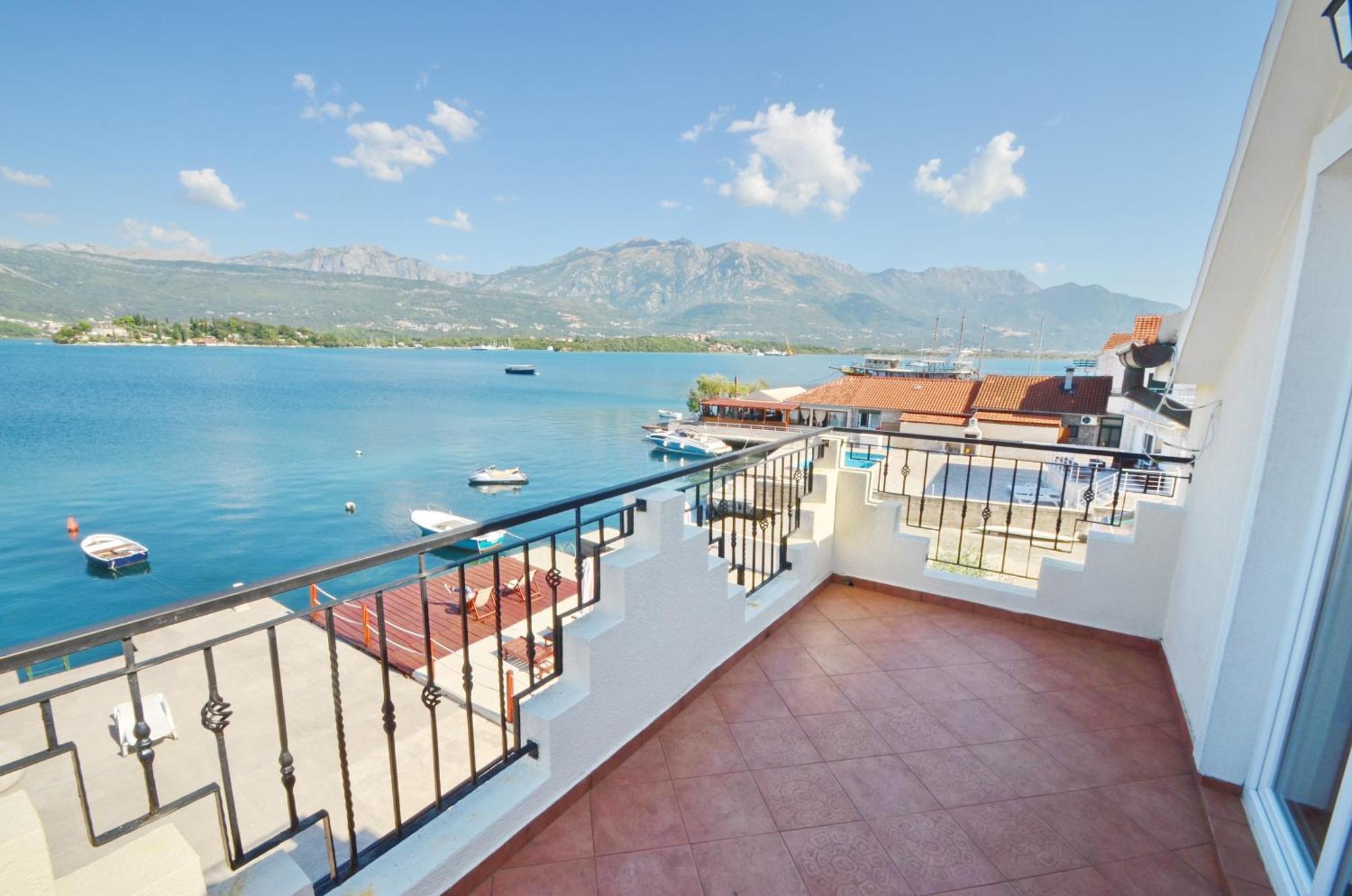 Dubravcevic Residence Tivat Exterior photo