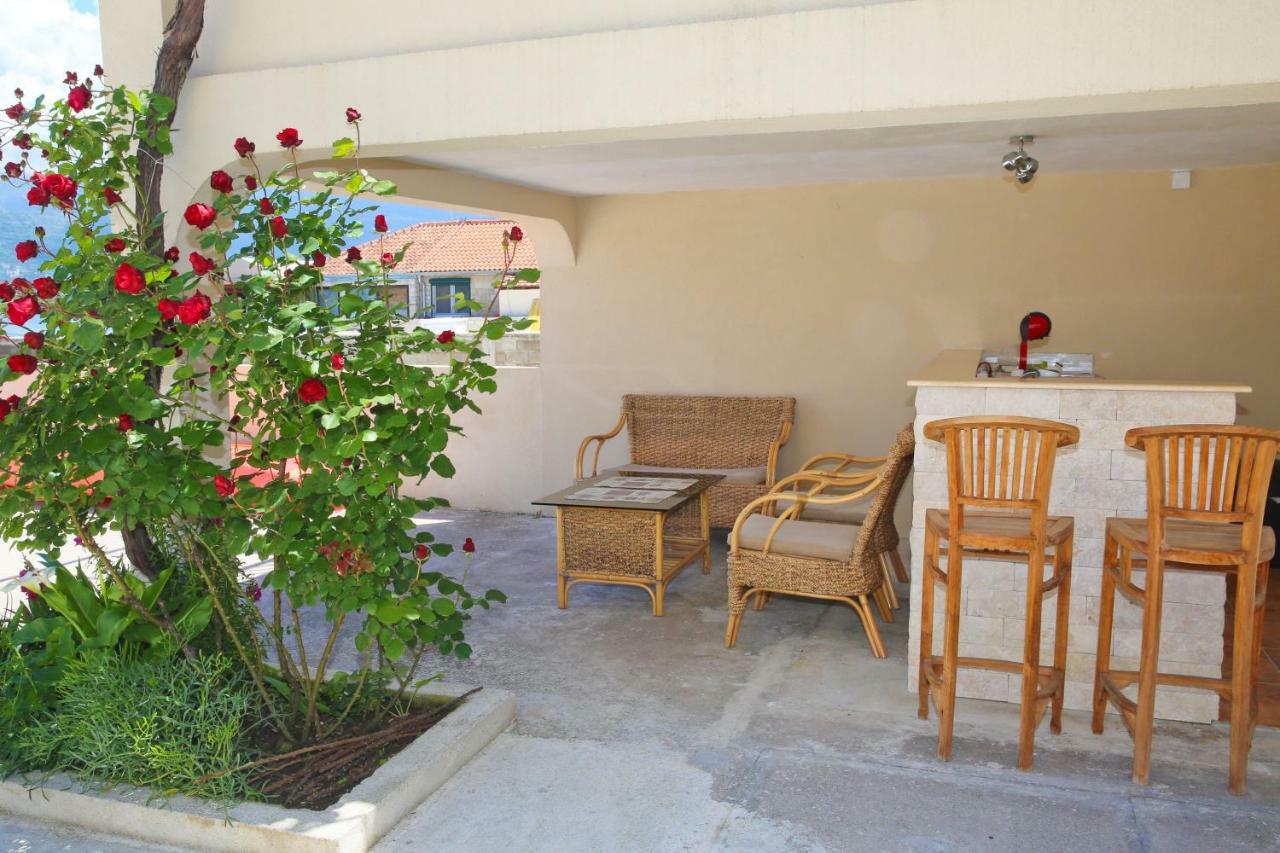 Dubravcevic Residence Tivat Exterior photo